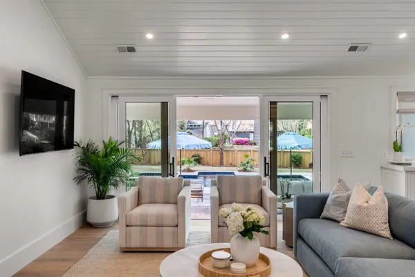 $18,000 | 690 Pelzer Drive, Mount Pleasant, SC 29464