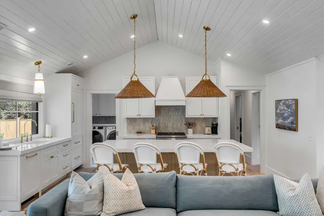 $18,000 | 690 Pelzer Drive, Mount Pleasant, SC 29464