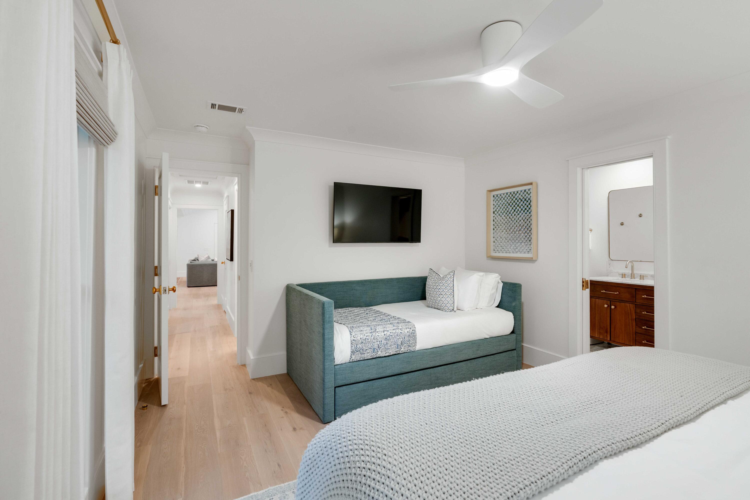 690 Pelzer Drive Mount Pleasant, SC 29464 - Photo 47 of 103 DSC00561