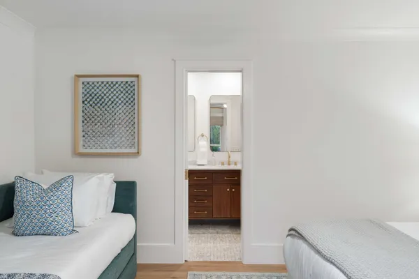 $18,000 | 690 Pelzer Drive, Mount Pleasant, SC 29464