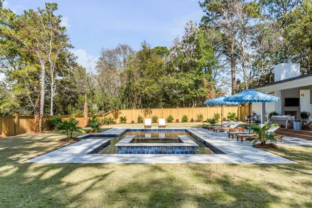 $18,000 | 690 Pelzer Drive, Mount Pleasant, SC 29464