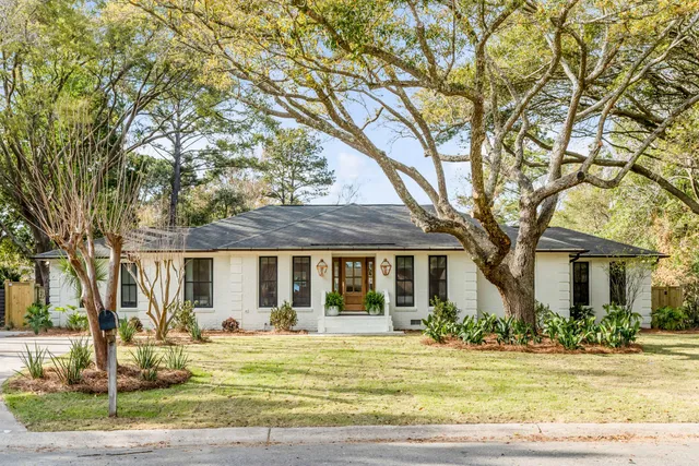 $18,000 | 690 Pelzer Drive, Mount Pleasant, SC 29464