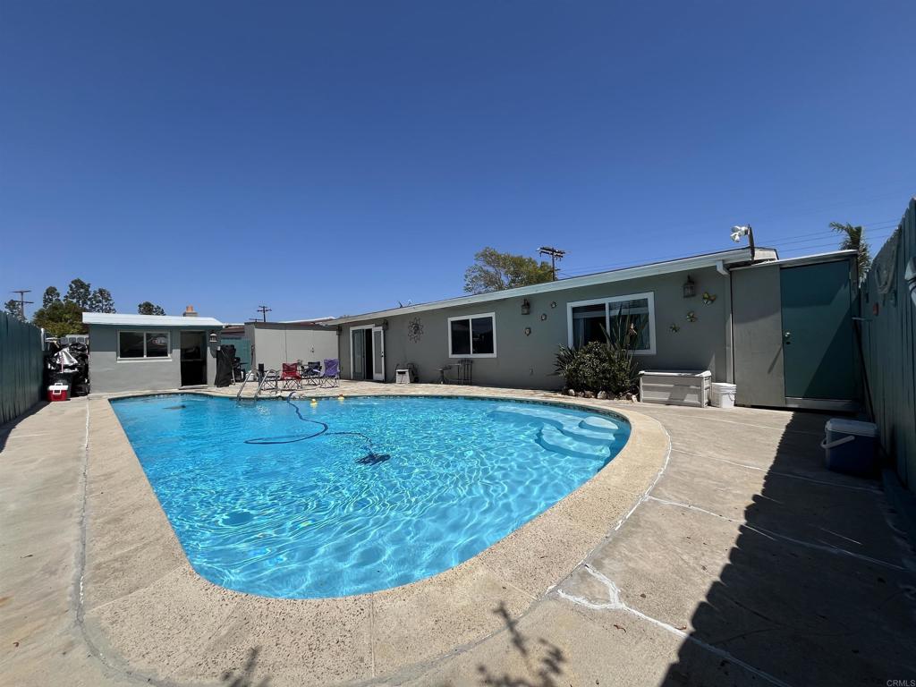 238 Lakeview Avenue Spring Valley, CA 91977 - Photo 49 of 130