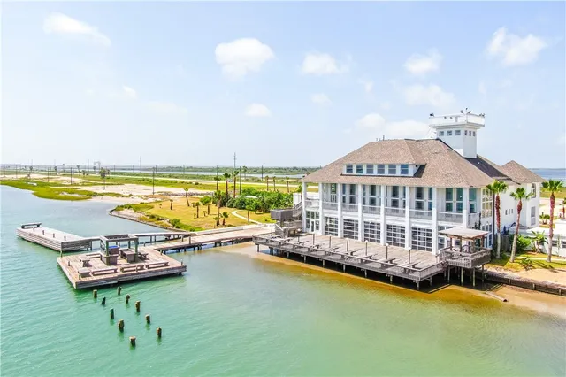 $4,250,000 | 2100 Highway 361, Aransas Pass, TX 78373