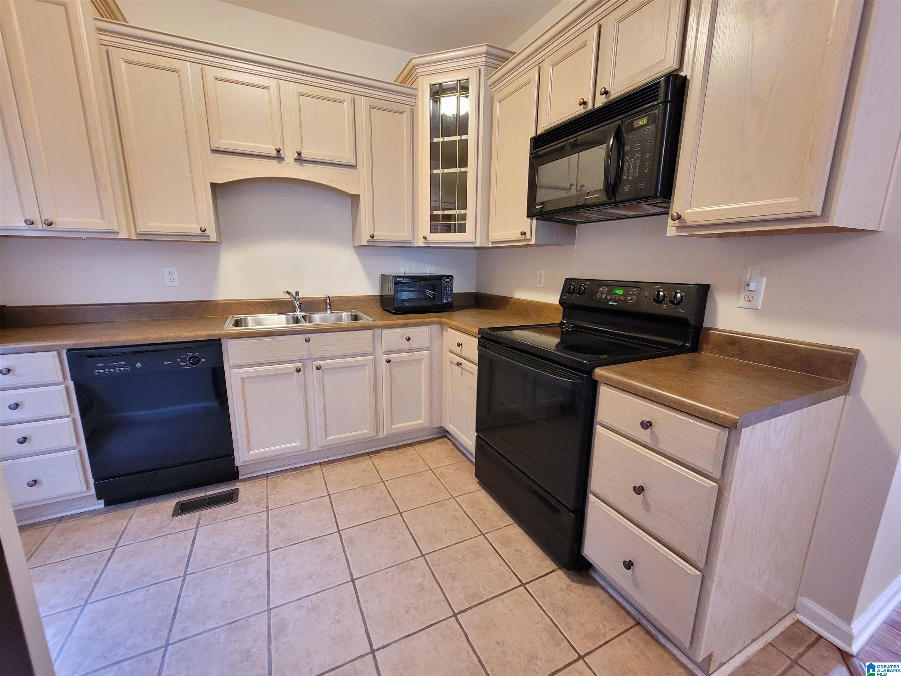 148 Dodd Lane Sumiton, AL 35148 - Photo 7 of 24