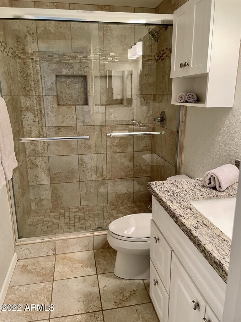 9711 East Mountain View Road, Unit 1502 Scottsdale, AZ 85258 - Photo 15 of 42 bathroom1