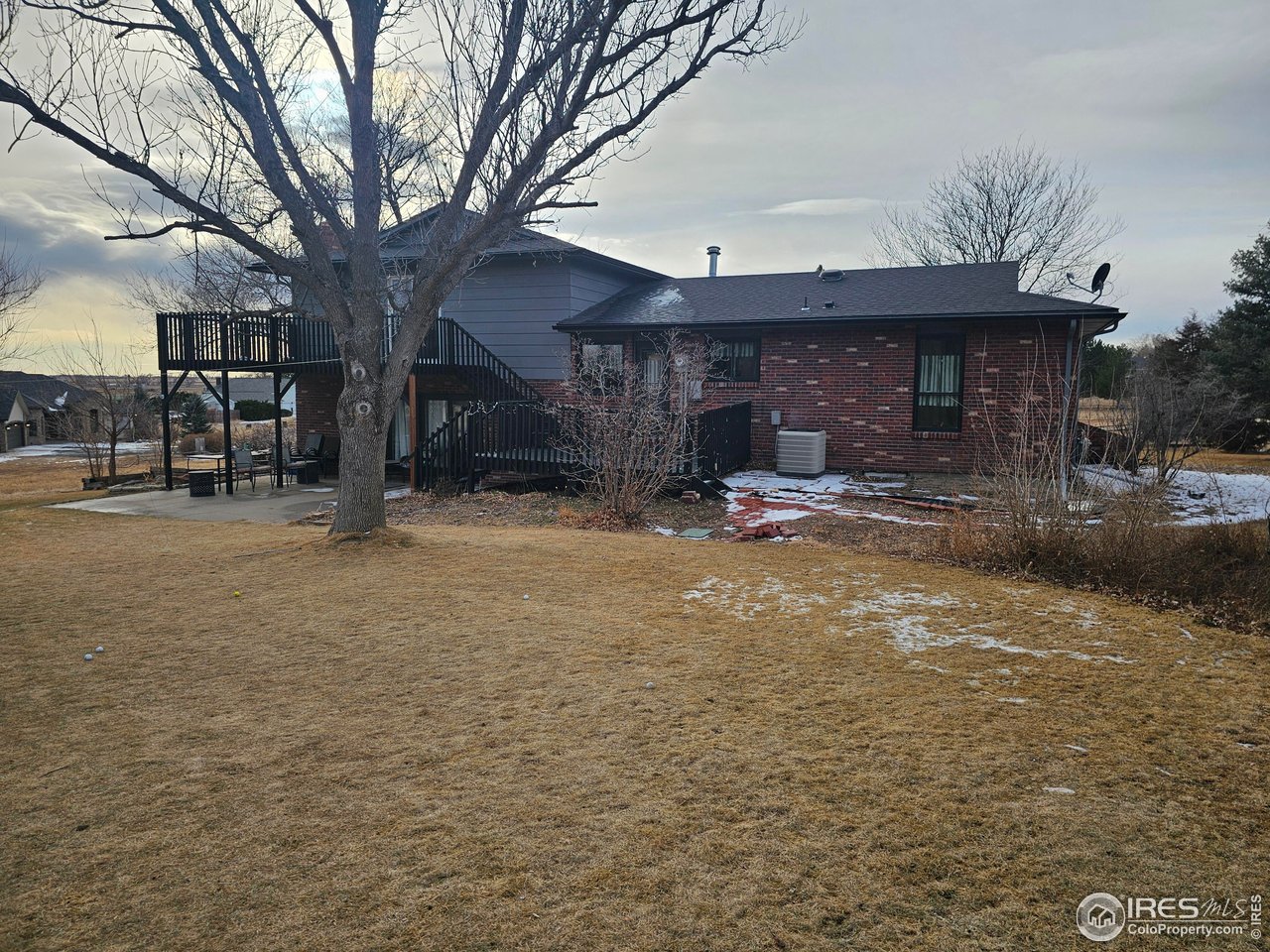511 Pawnee Drive Sterling, CO 80751 - Photo 35 of 50 View looking west at the back of the home