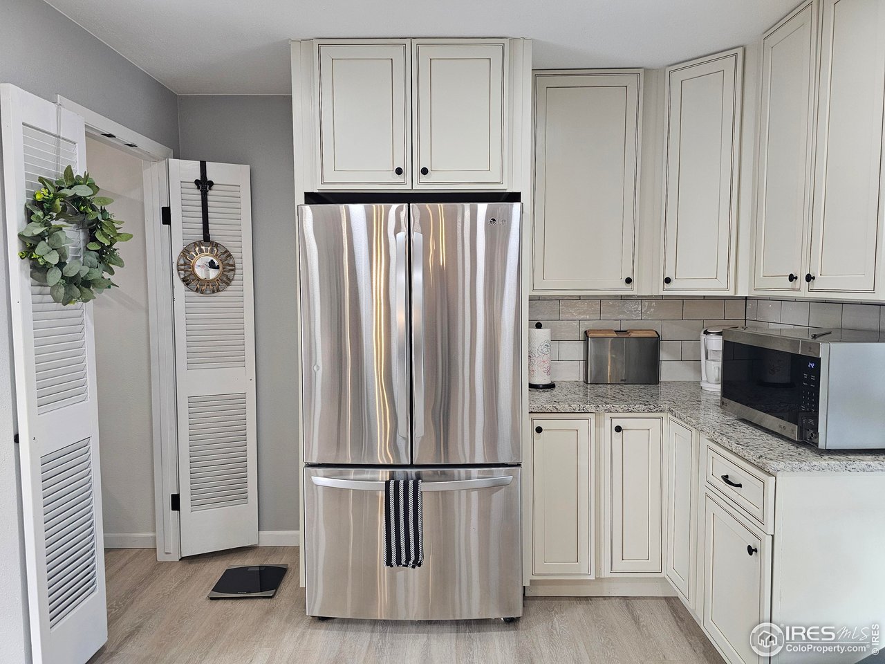511 Pawnee Drive Sterling, CO 80751 - Photo 9 of 45 Shudder doors lead to the pantry