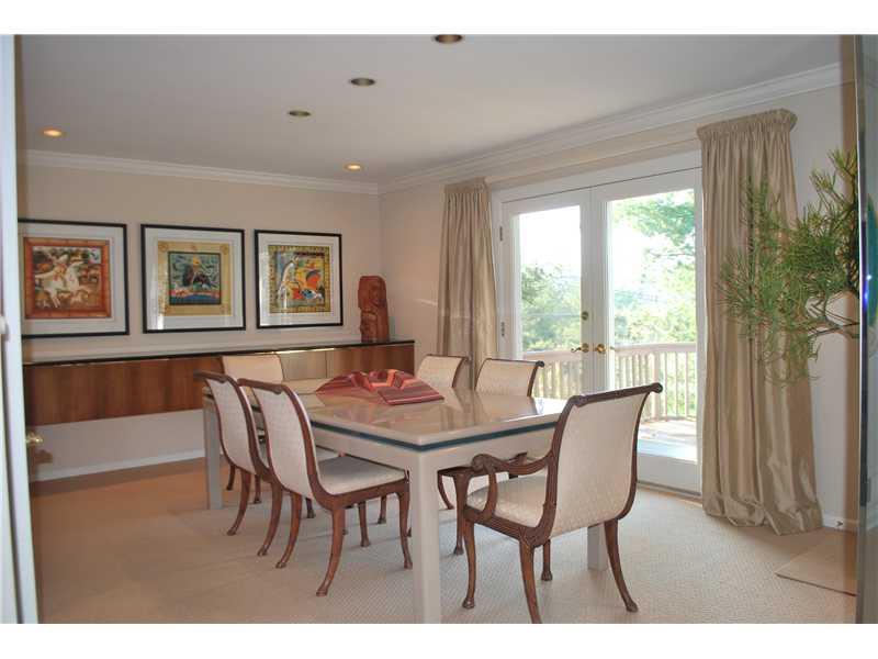 939 Valleyview Road Mt. Lebanon, PA 15243 - Photo 6 of 21 Dining Room.