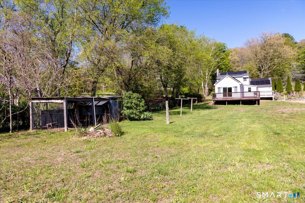829 Stafford Road Mansfield, CT 06268 - Photo 11 of 27 chicken coop