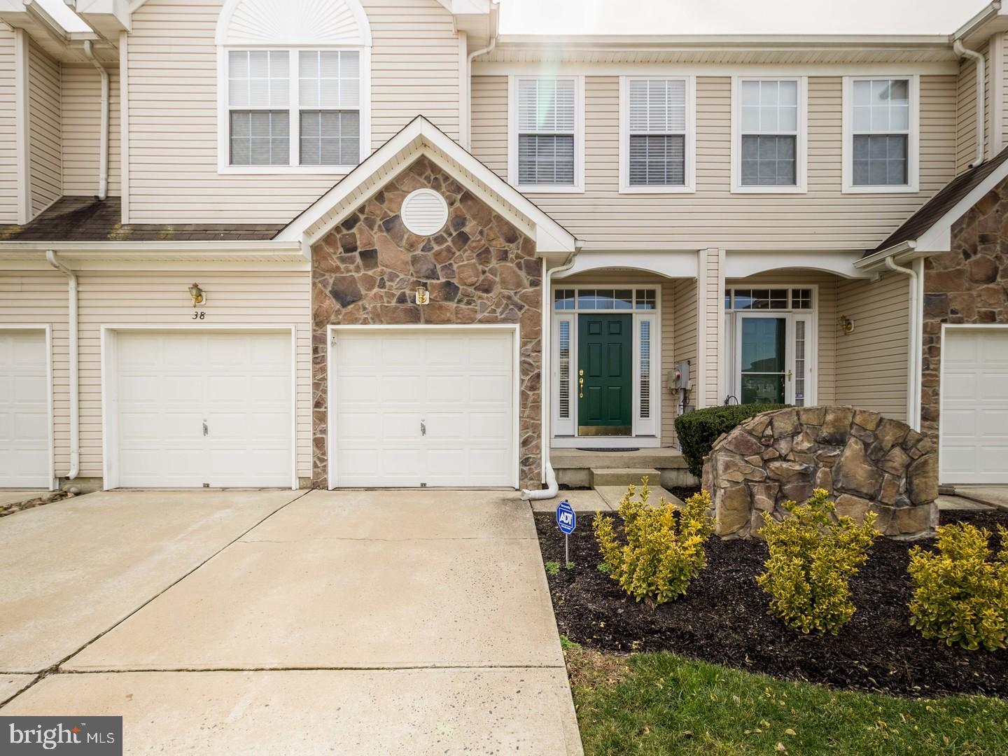 38 Cypress Point Road Westampton, NJ 08060 - Photo 2 of 32 Exterior Front