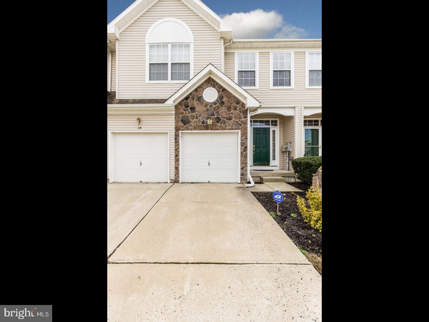 38 Cypress Point Road Westampton, NJ 08060 - Photo 3 of 32 Exterior Front