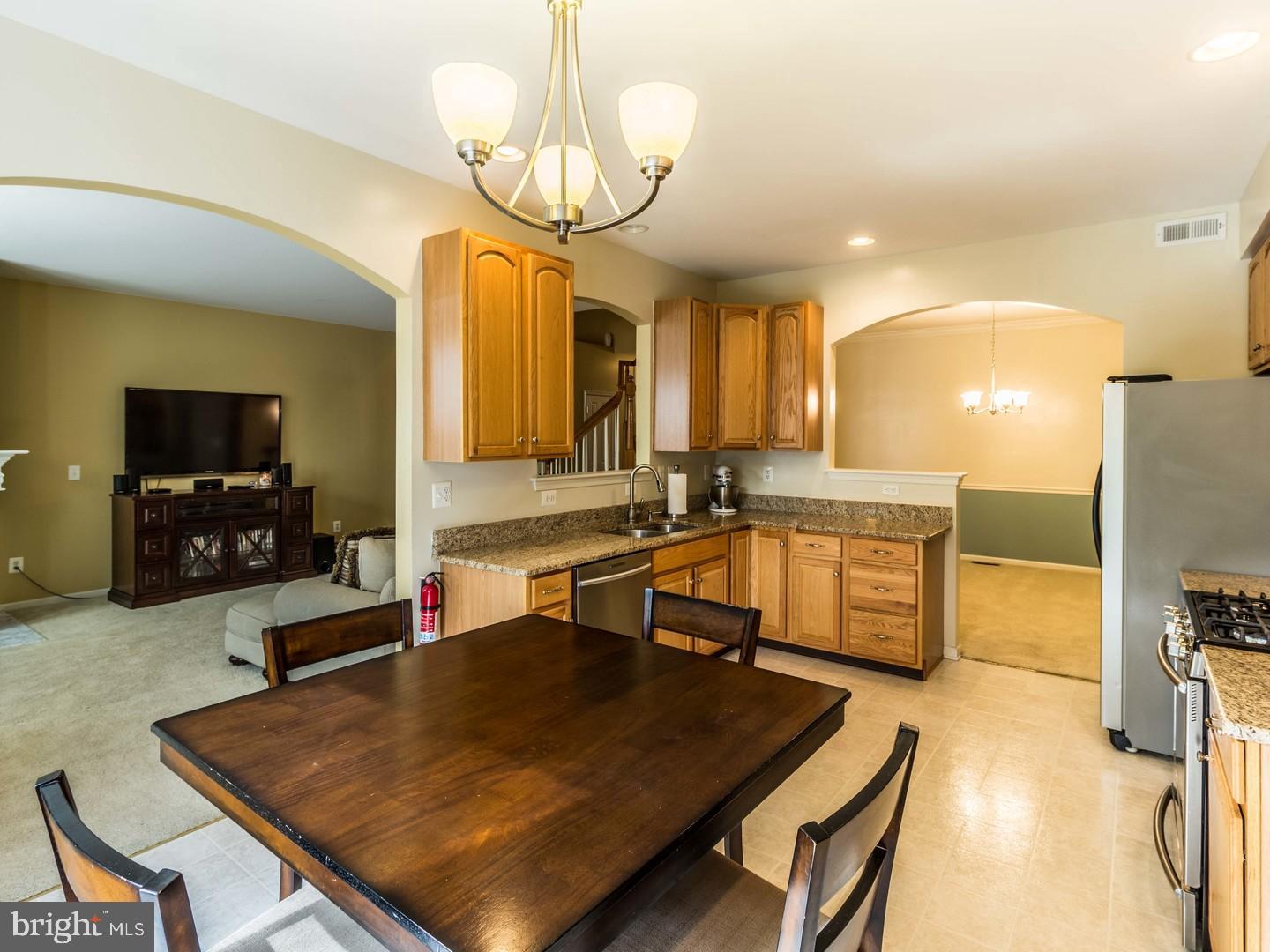 38 Cypress Point Road Westampton, NJ 08060 - Photo 6 of 32 Eat-In Kitchen Area