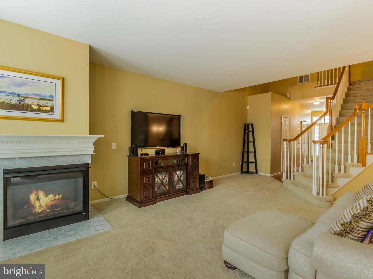 38 Cypress Point Road Westampton, NJ 08060 - Photo 8 of 32 Living Room