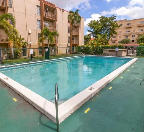 $2,000 | 4841 Northwest 7th Street, Unit 3104, Miami, FL 33126