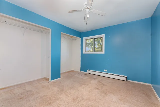 $169,900 | 5740 Concord Lane, Unit 12, Clarendon Hills, IL 60514