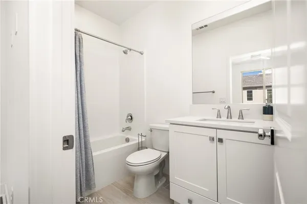 $889,000 | 1613 Jade Road, Mission Viejo, CA 92691