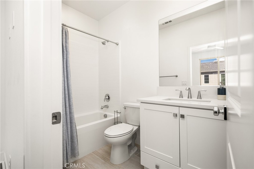 1613 Jade Road Mission Viejo, CA 92691 - Photo 34 of 51