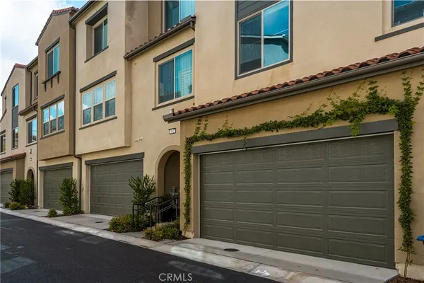 $889,000 | 1613 Jade Road, Mission Viejo, CA 92691