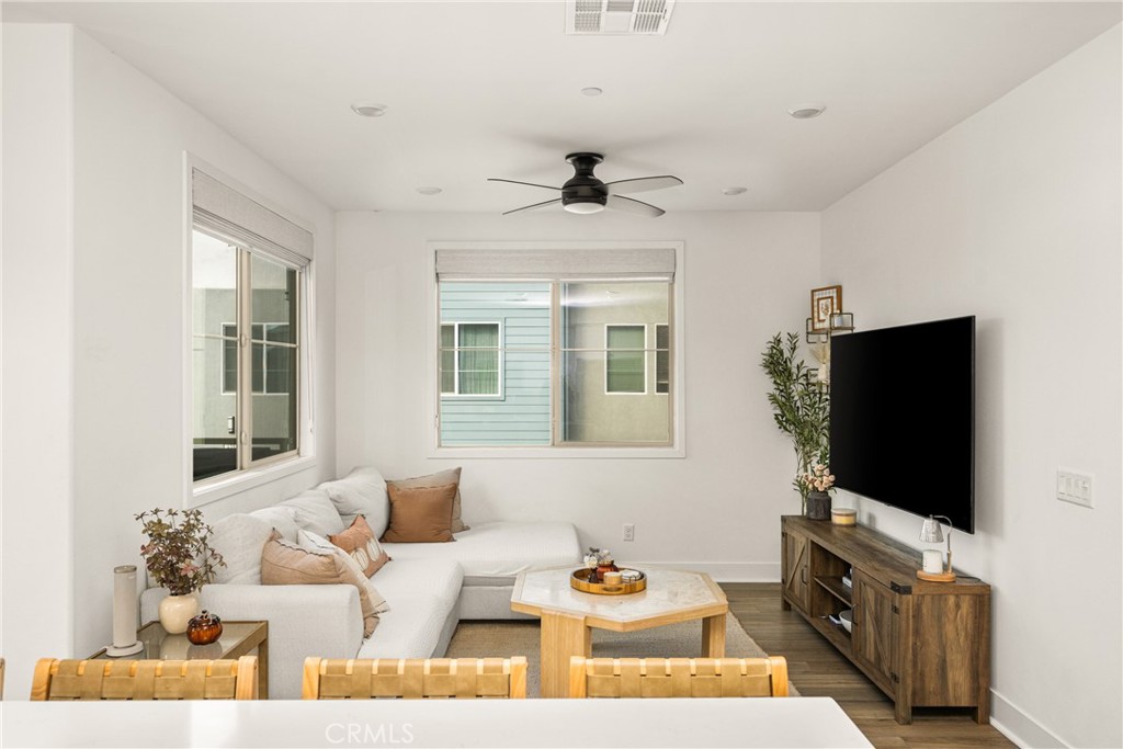 1613 Jade Road Mission Viejo, CA 92691 - Photo 7 of 51