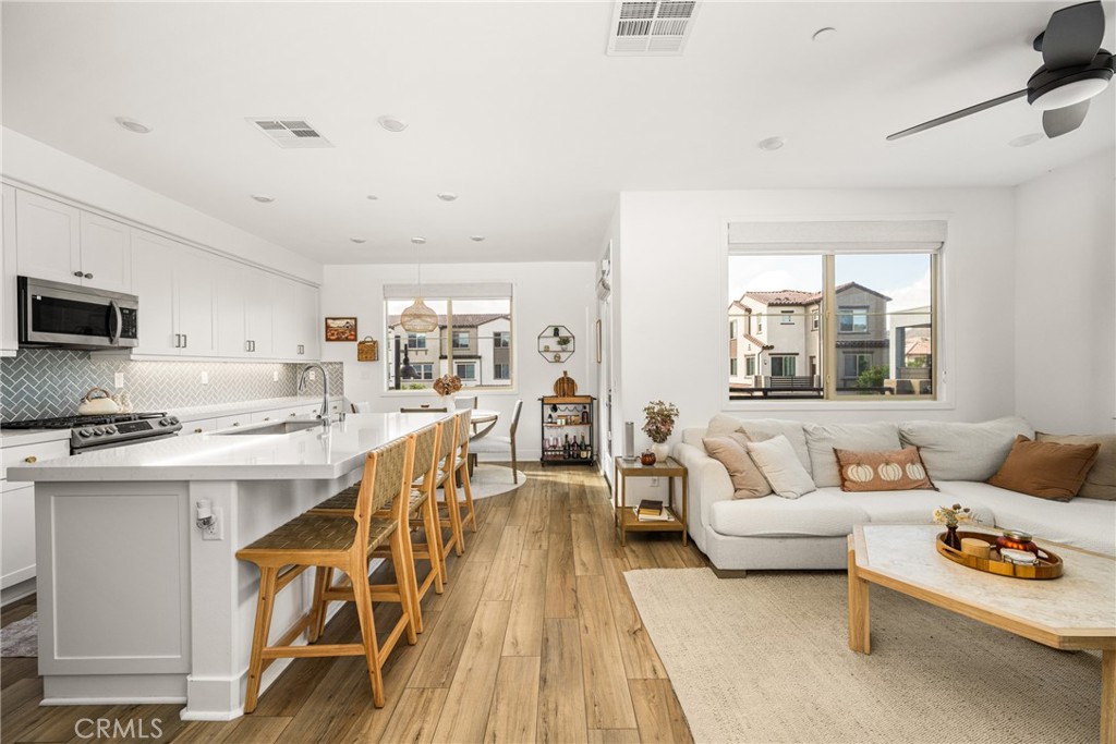 1613 Jade Road Mission Viejo, CA 92691 - Photo 10 of 51