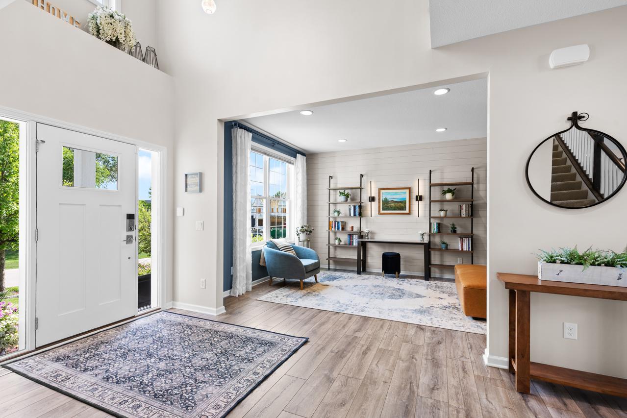 16920 Reeder Ridge Eden Prairie, MN 55347 - Photo 21 of 74 Gallery Image 21