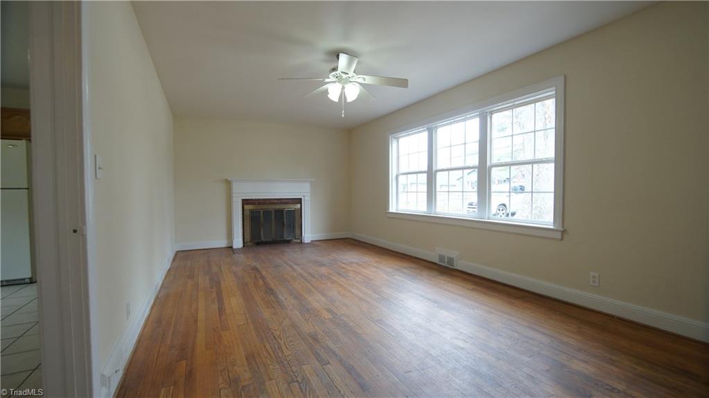 620 Oak Summit Road Winston-Salem, NC 27105 - Photo 4 of 26 Gallery Image 4