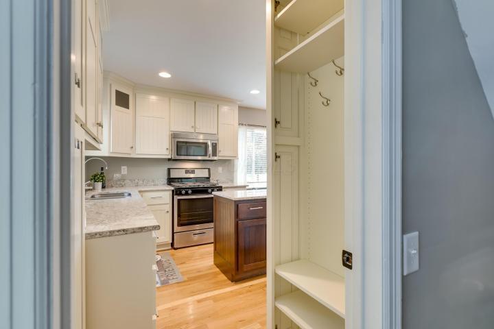 2194 Ridgecliff Road Columbus, OH 43221 - Photo 13 of 33 20180526035644260122000000-o