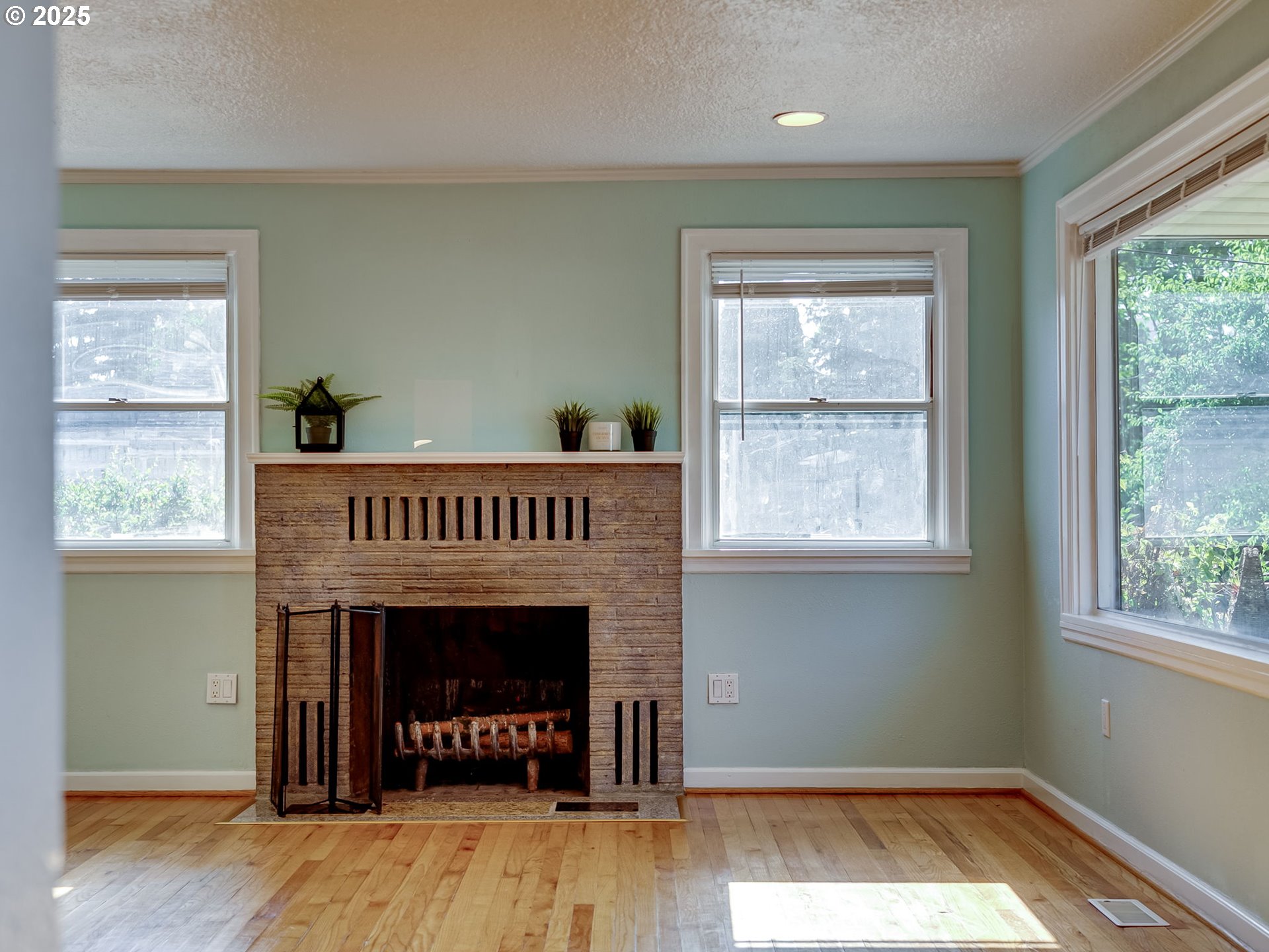 7515 Southeast Luther Road Portland, OR 97206 - Photo 15 of 45 Gallery Image 15