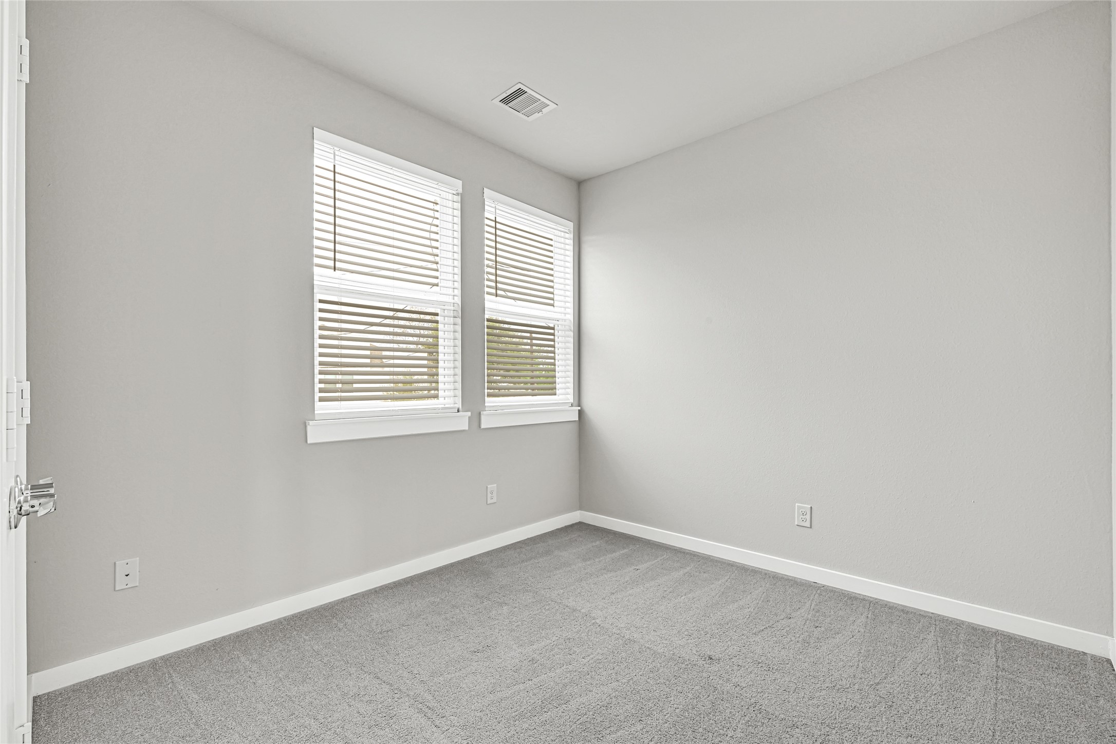 9431 Jutland Road Houston, TX 77033 - Photo 22 of 30 Gallery Image 22