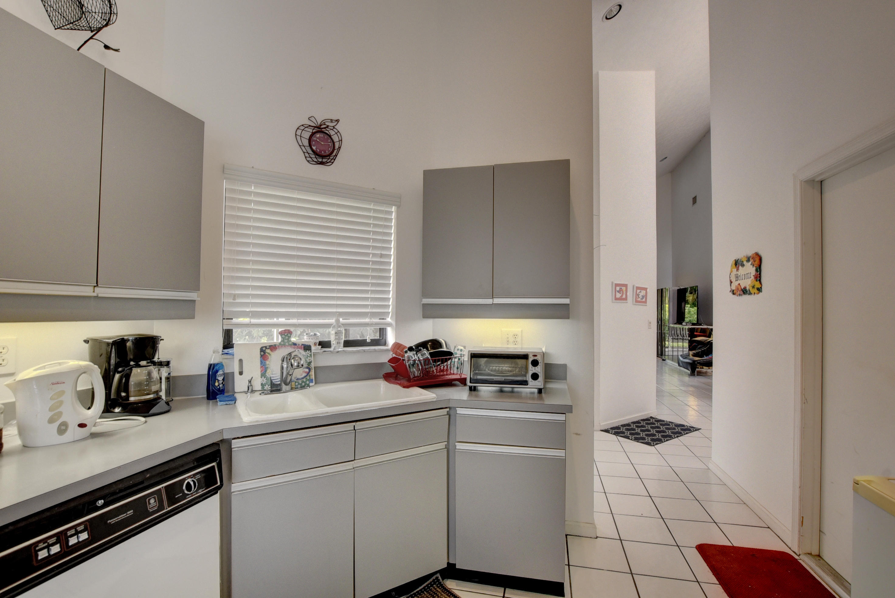 22667 Meridiana Drive Boca Raton, FL 33433 - Photo 14 of 40 14_ebf_0641and4more