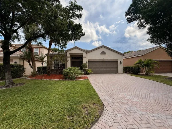 $3,400 | 10372 Old Winston Court, Lake Worth, FL 33449