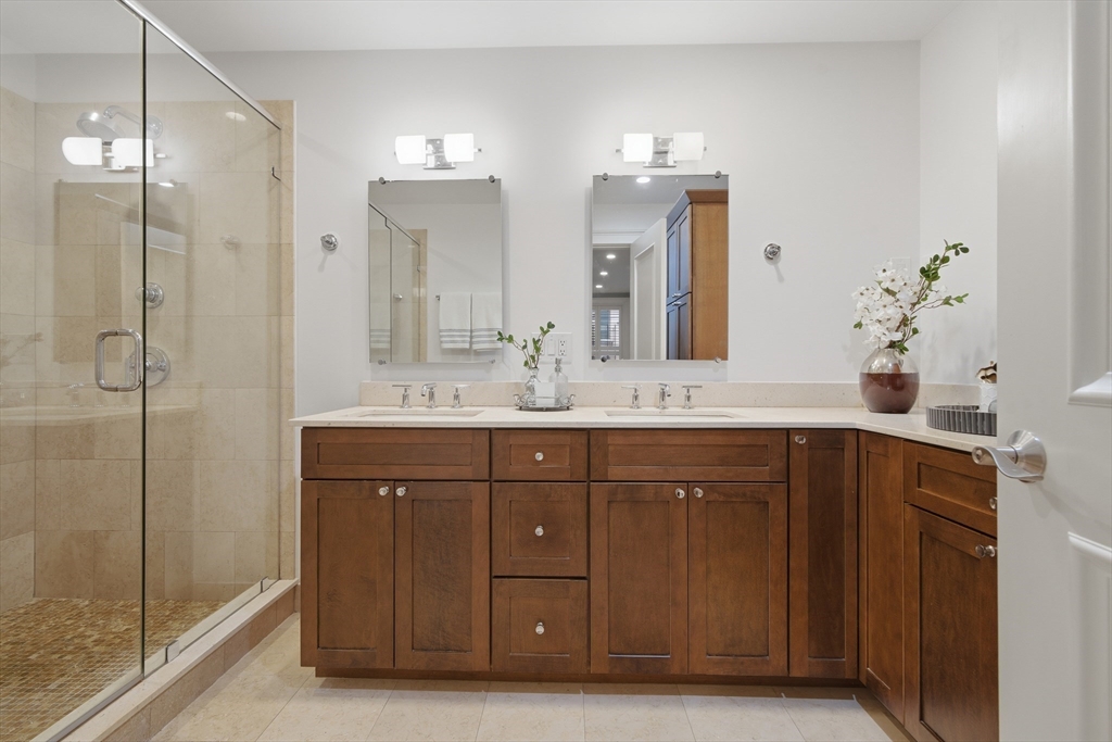 75 Rutland Street, Unit 1 Boston, MA 02118 - Photo 17 of 25 Gallery Image 17