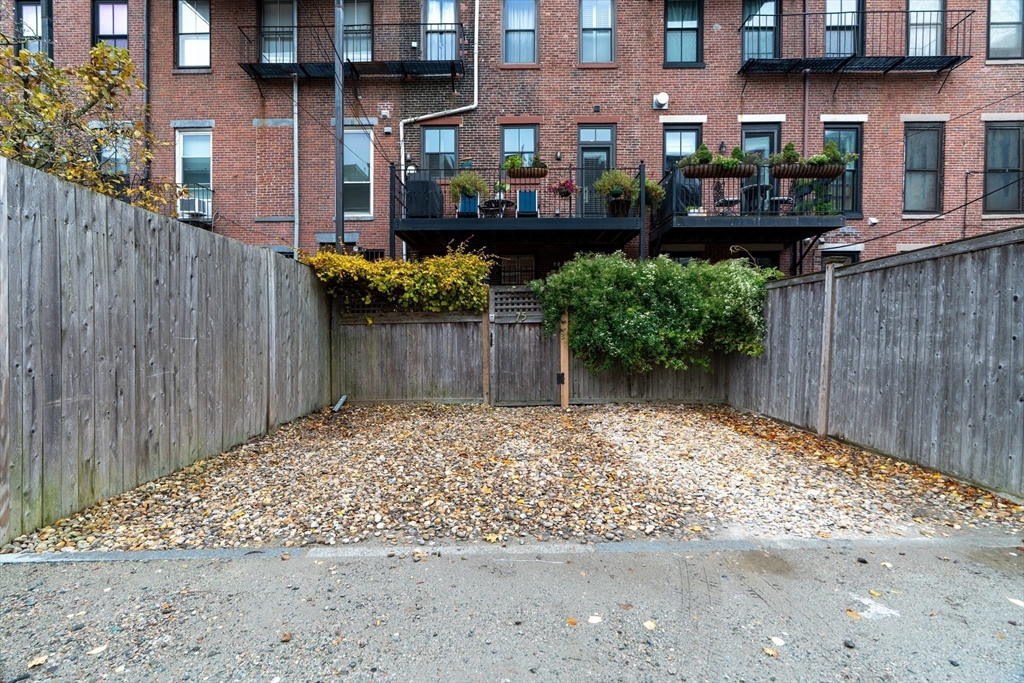 75 Rutland Street, Unit 1 Boston, MA 02118 - Photo 23 of 25 Gallery Image 23