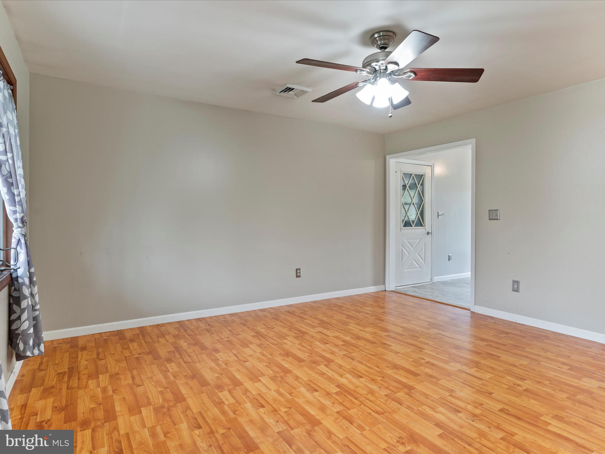 144 Kerrs Road Carlisle, PA 17015 - Photo 10 of 26 Gallery Image 10