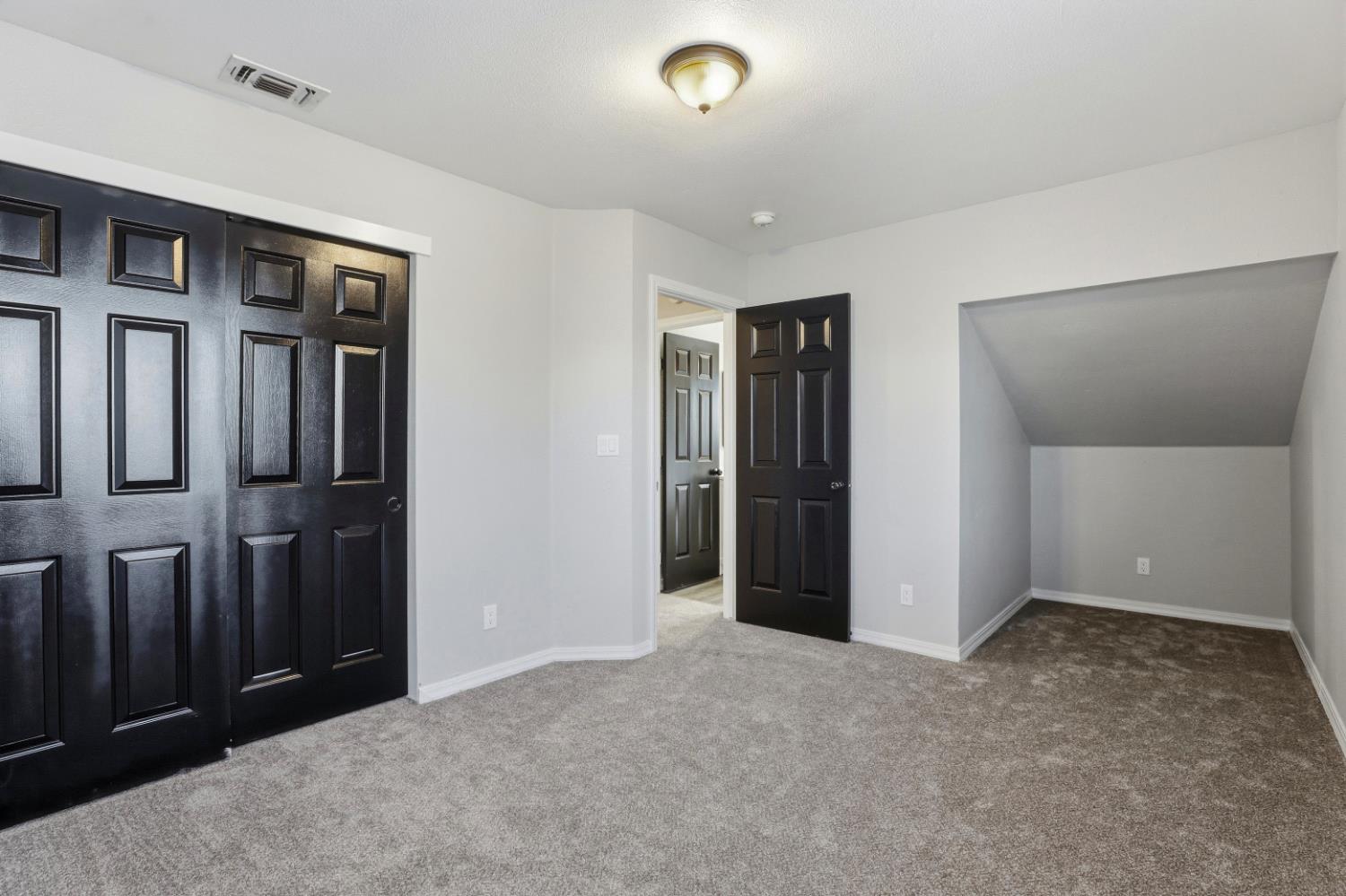 7300 Saltgrass Way Elk Grove, CA 95758 - Photo 27 of 41