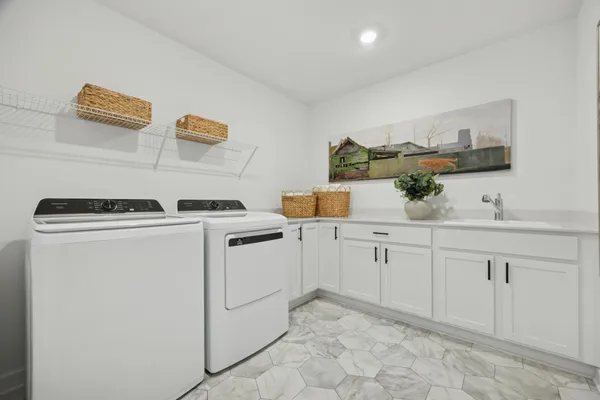 $624,325 | 9851 49th Place Northeast, St. Michael, MN 55376