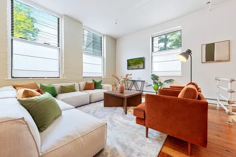 $1,150,000 | 69 Harvey Street, Unit 3, Cambridge, MA 02140