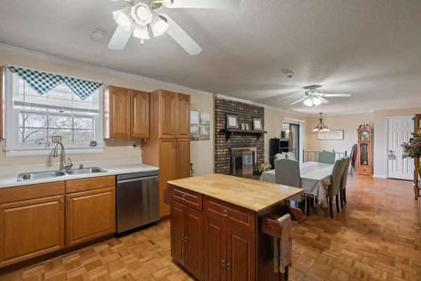 $329,900 | 1166 County Road 36, Hollywood, AL 35752