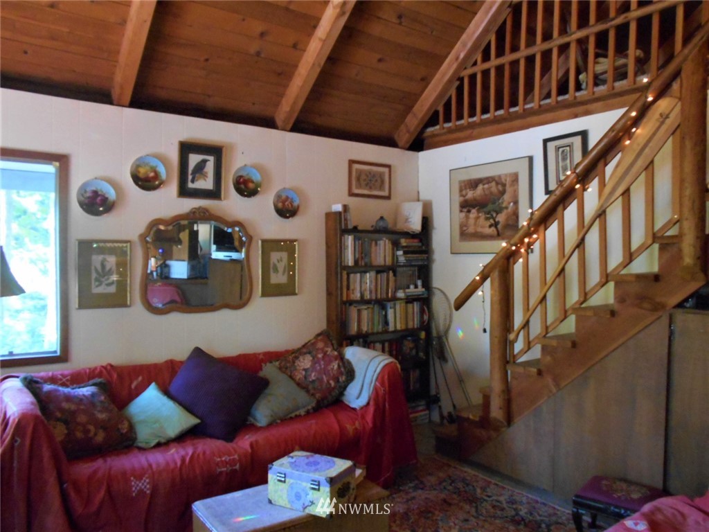 41 Bear Road Quilcene, WA 98376 - Photo 4 of 33 Gallery Image 4