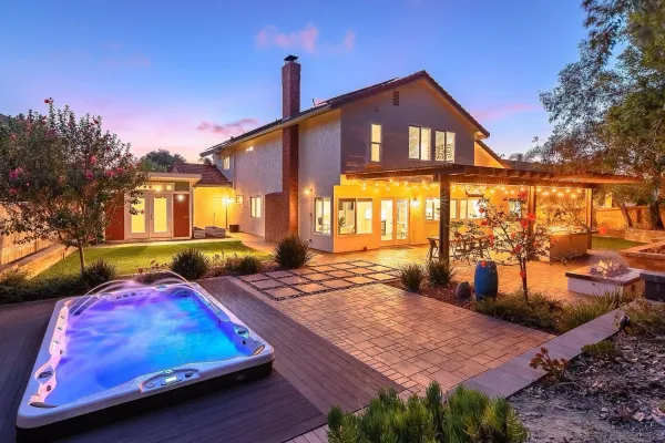 $2,199,000 | 534 Shanas Lane, Encinitas, CA 92024