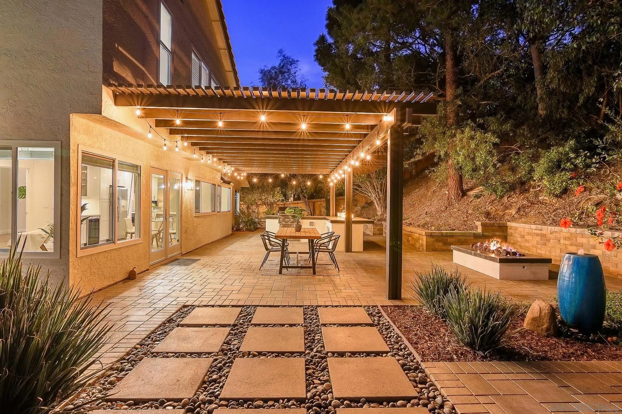 534 Shanas Lane Encinitas, CA 92024 - Photo 2 of 43