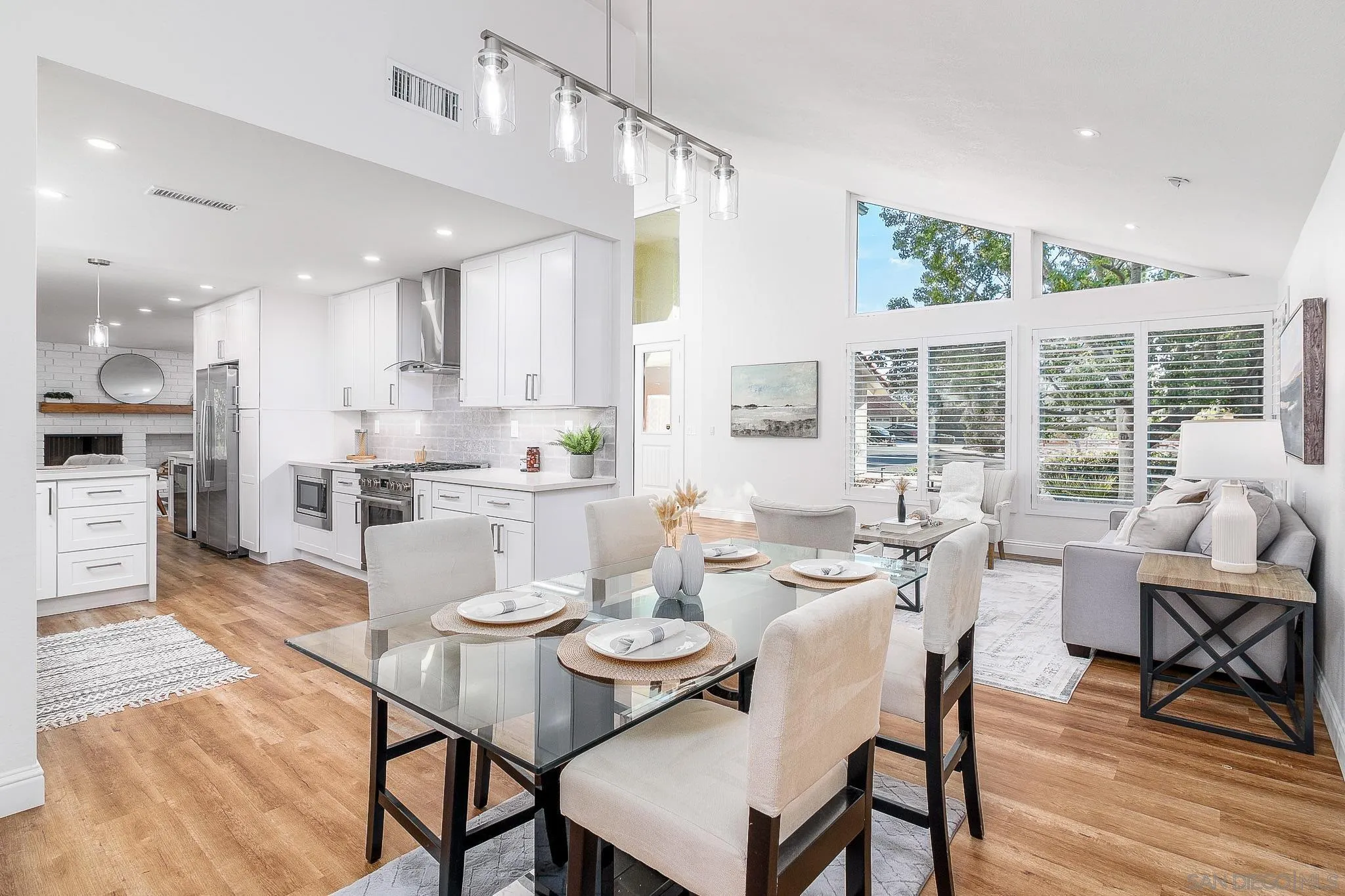 534 Shanas Lane Encinitas, CA 92024 - Photo 4 of 43