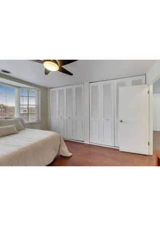 $199,000 | 5506 Lincoln Avenue, Unit A521, Morton Grove, IL 60053