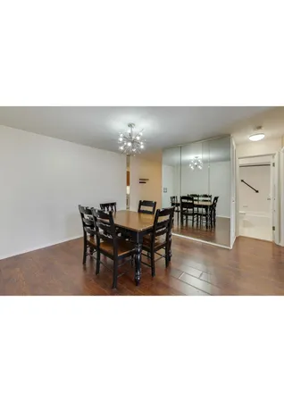 $199,000 | 5506 Lincoln Avenue, Unit A521, Morton Grove, IL 60053