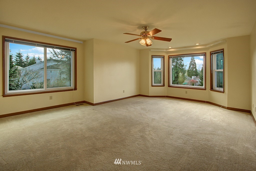 13448 Southeast 184th Street Renton, WA 98058 - Photo 14 of 25 Gallery Image 14
