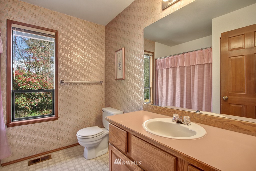 13448 Southeast 184th Street Renton, WA 98058 - Photo 20 of 25 Gallery Image 20