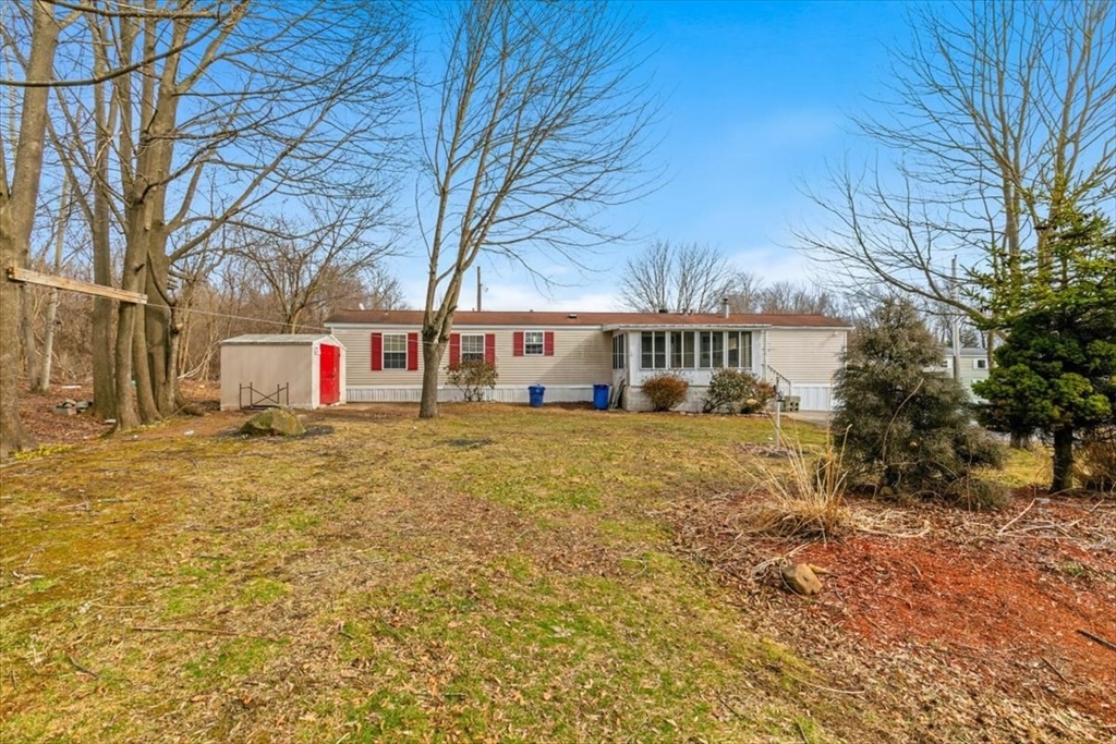 124 West Main Street Merrimac, MA 01860 - Photo 3 of 32