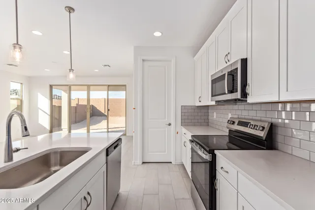 $416,995 | 18508 East Dario Road, Gold Canyon, AZ 85118