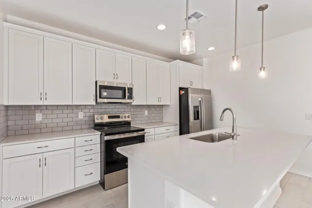 $416,995 | 18508 East Dario Road, Gold Canyon, AZ 85118